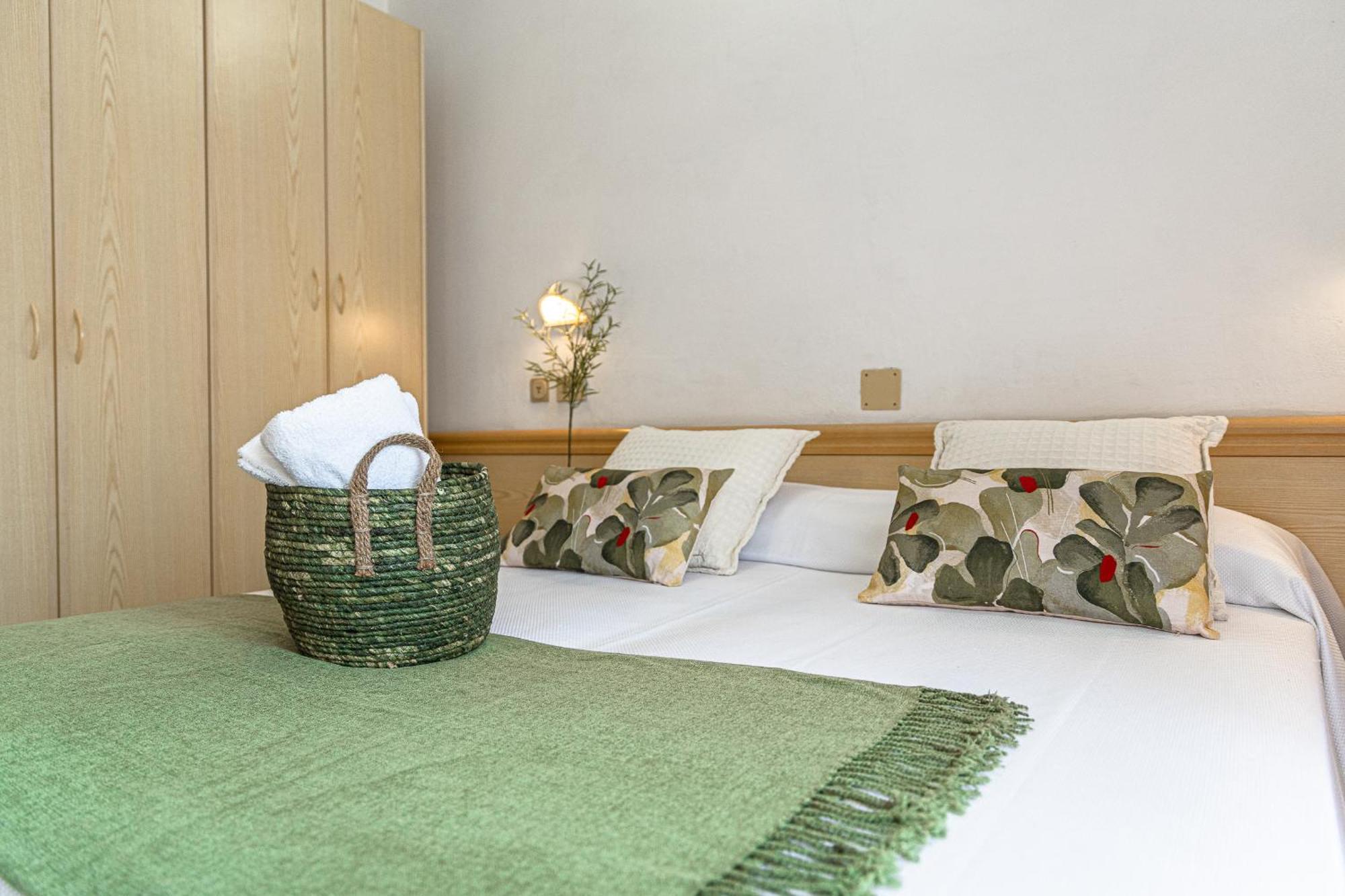 Hotel Cola Frontemare Bellaria – Igea Marina Kültér fotó